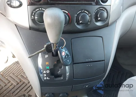 2007 Toyota Sienna Le из США, поврежденный, VIN 5TDZK23CX7S011680